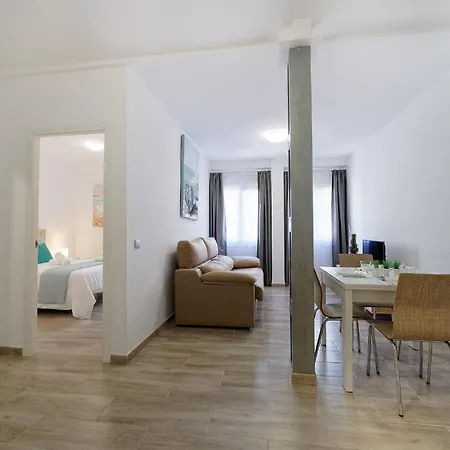 Julia's Sweet Mesa Y Lopez Daire