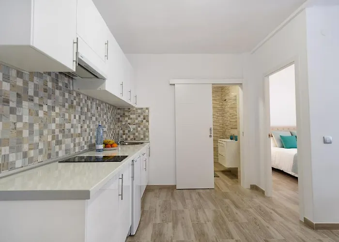 Julia's Sweet Mesa Y Lopez *