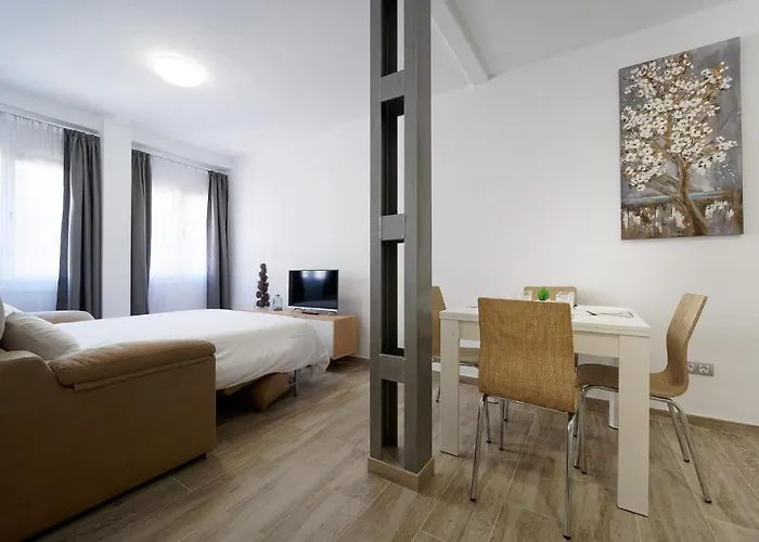 Julia's Sweet Mesa Y Lopez *